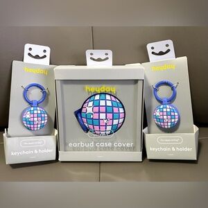 APPLE AIRPODS PRO (1&2 Gen ONLY) SILICONE CASE/CLIP + 2 AIR TAG CASES/KEYCHAINS